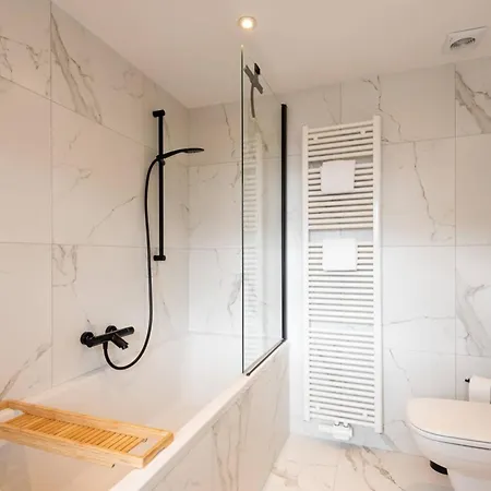 Spacious Penthouse For 8 People In The Centre Appartamento Ostenda
