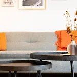 Daire Spacious Penthouse For 8 People In The Centre *
