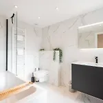 Daire Spacious Penthouse For 8 People In The Centre