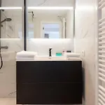 Lejlighed Spacious Penthouse For 8 People In The Centre