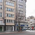 Daire Spacious Penthouse For 8 People In The Centre Oostende