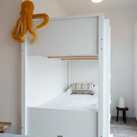 Spacious Penthouse For 8 People In The Centre * Ostende