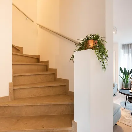 Apartmán Spacious Penthouse For 8 People In The Centre