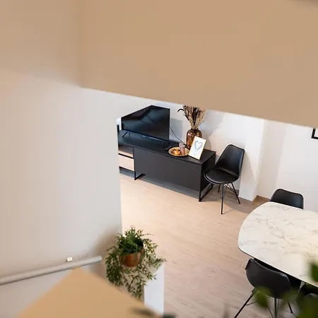 Apartmán Spacious Penthouse For 8 People In The Centre Ostende