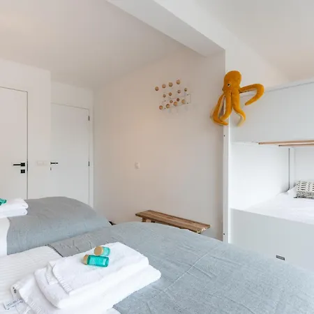 Spacious Penthouse For 8 People In The Centre Apartmán